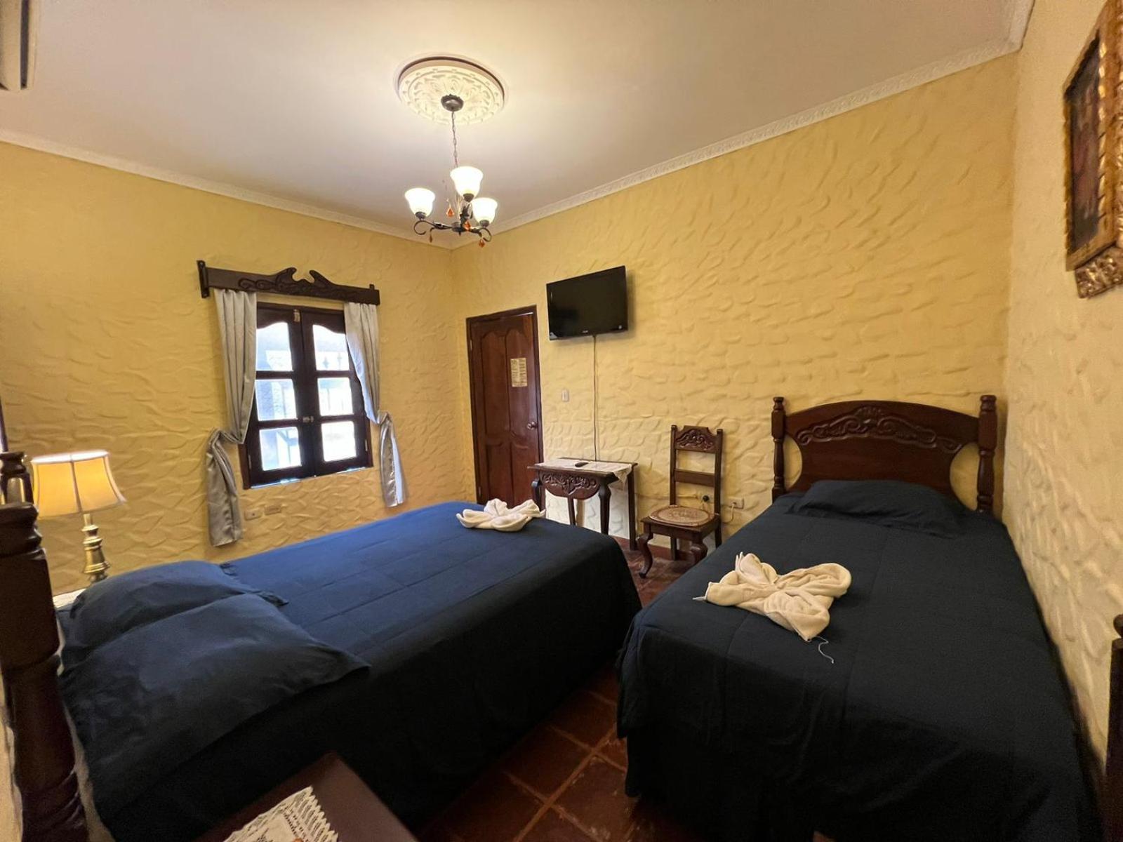 Hotel Caxa Real Comayagua Exterior photo